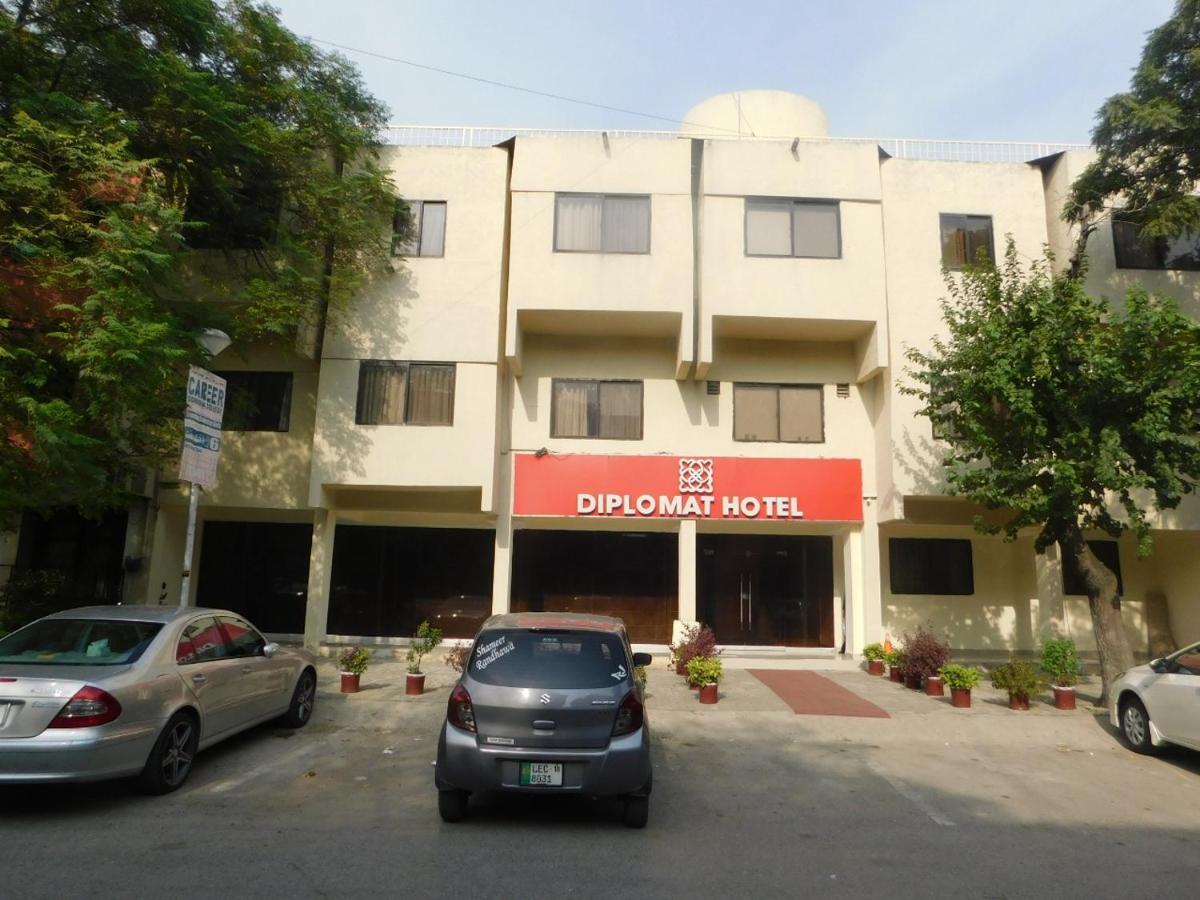 Diplomat Hotel Islamabad Exterior photo